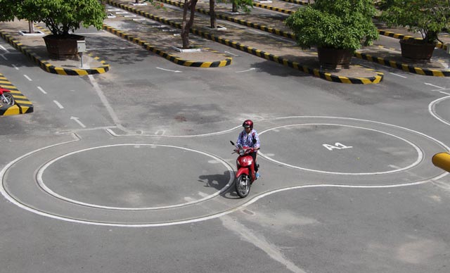 Học lái xe hạng A TpHCM